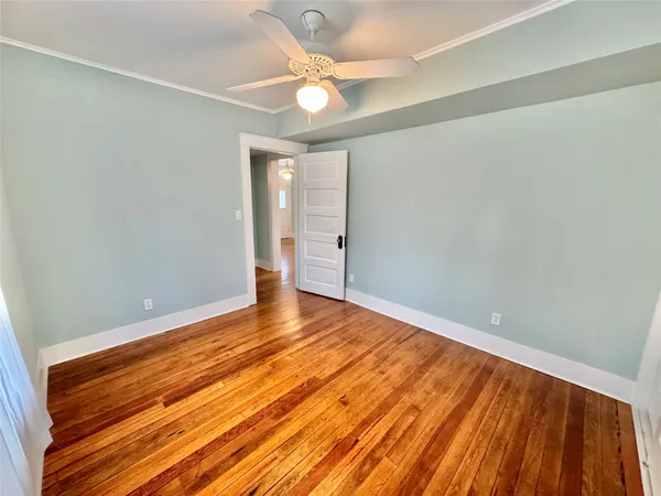 $1,625 | 2119 Avenue O 1/2, Unit DOWN, Galveston, TX 77550