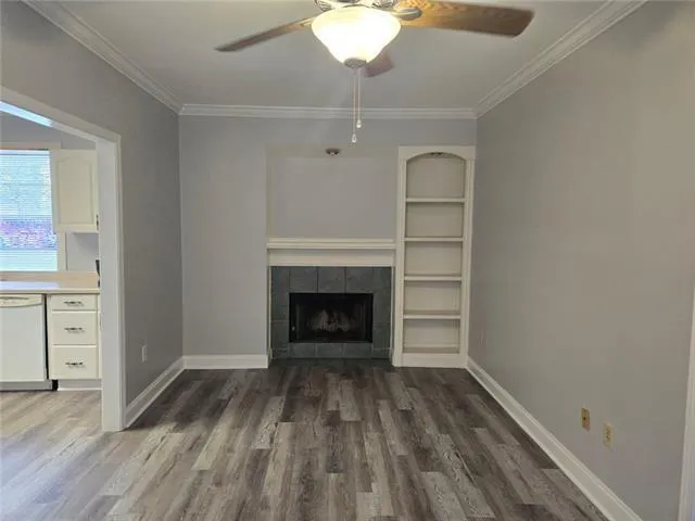 $1,400 | 217 10th Street, Bridge City, LA 70094