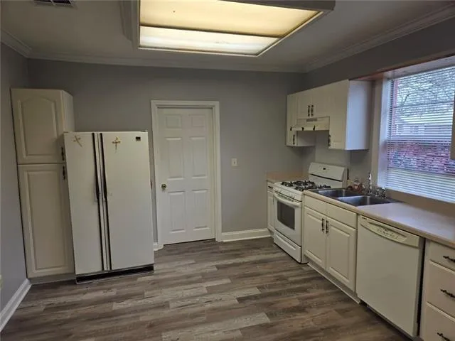 $1,400 | 217 10th Street, Bridge City, LA 70094