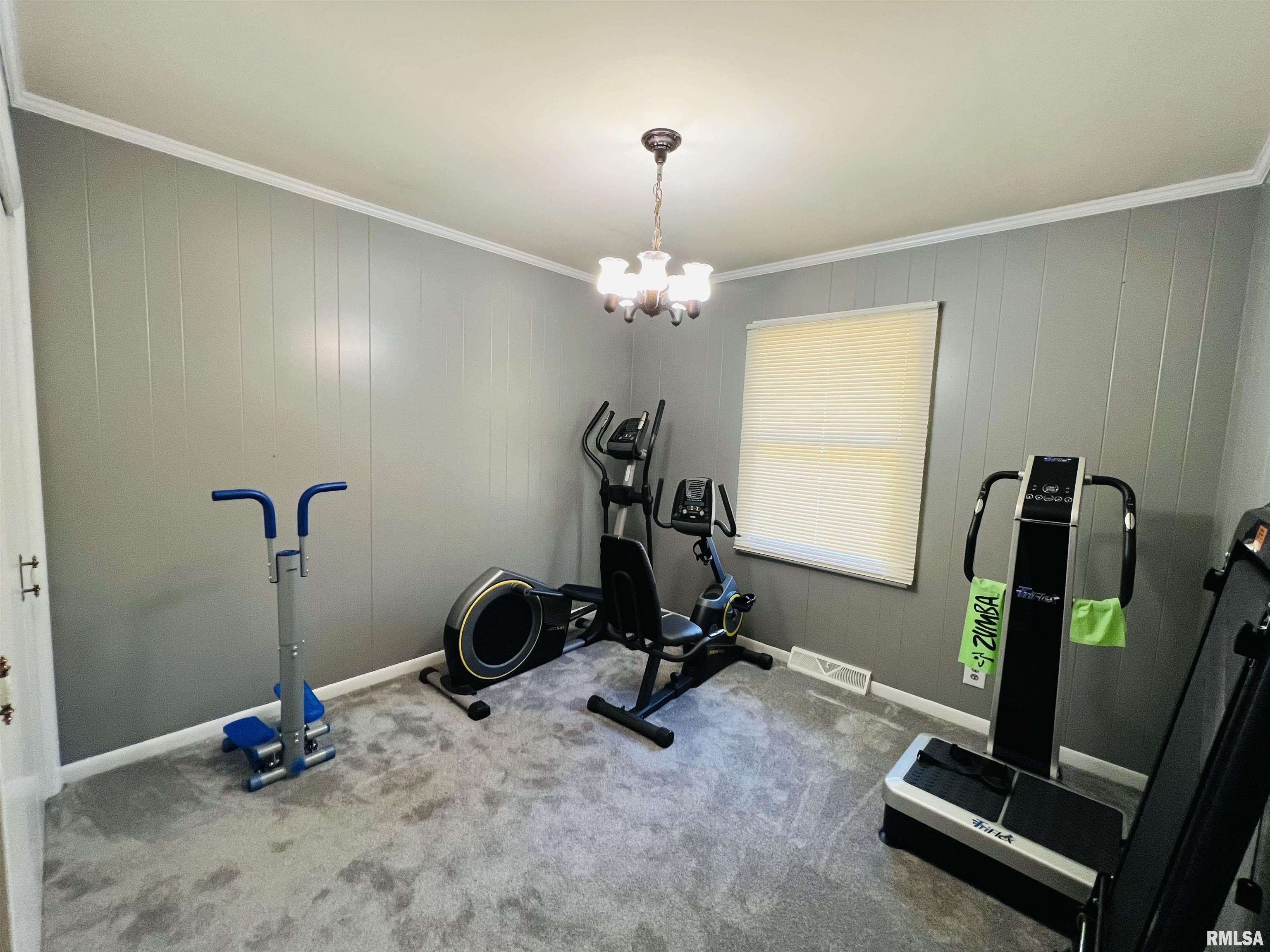 1103 Washington Street Eldorado, IL 62930 - Photo 17 of 31