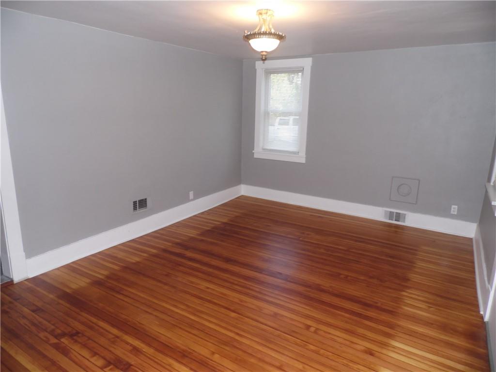 237 McKeesport Road Elizabeth, PA 15037 - Photo 11 of 25 Gallery Image 11