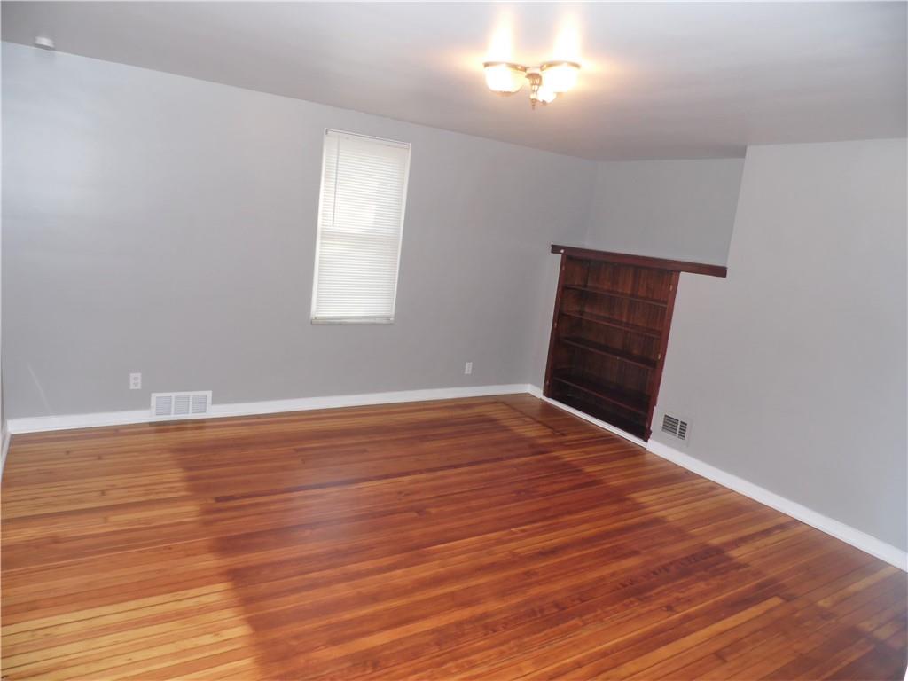 237 McKeesport Road Elizabeth, PA 15037 - Photo 9 of 25 Gallery Image 9