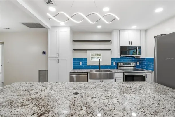 $380,000 | 700 East Stratford Road, Lecanto, FL 34461