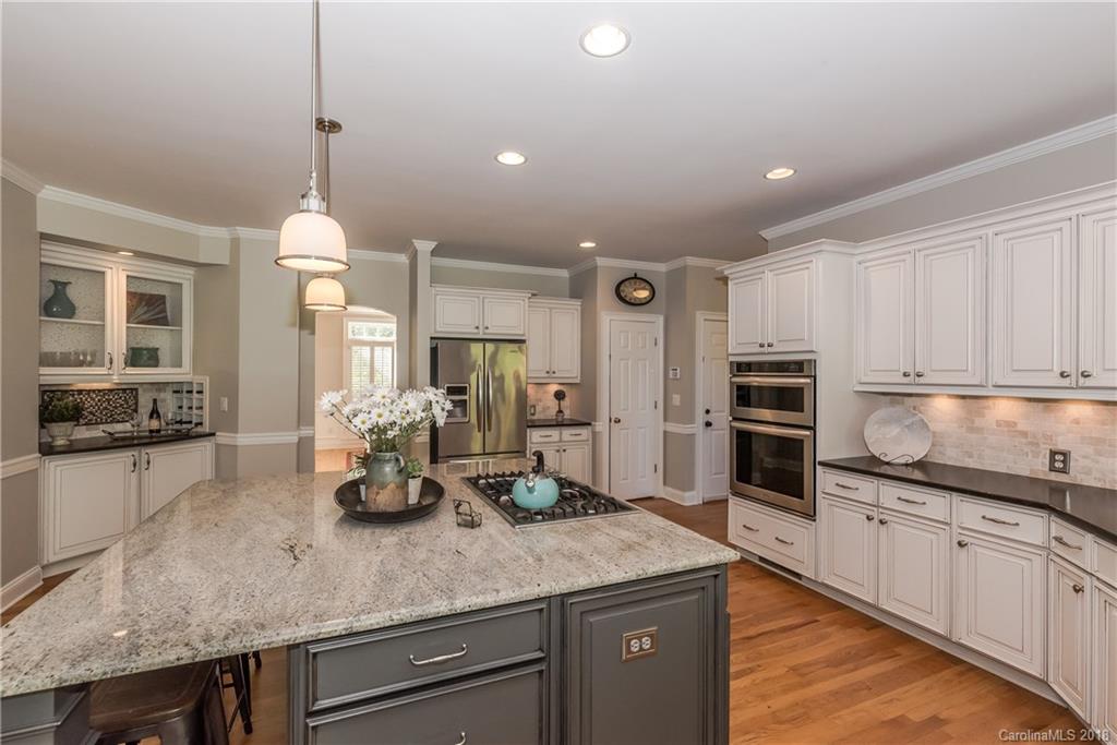 3700 Basking Ridge Court Matthews, NC 28105 - Photo 14 of 34 Gallery Image 14