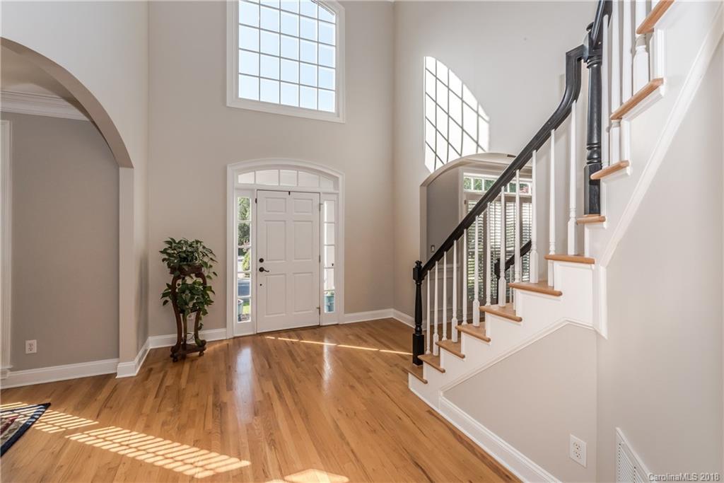 3700 Basking Ridge Court Matthews, NC 28105 - Photo 3 of 34 Gallery Image 3