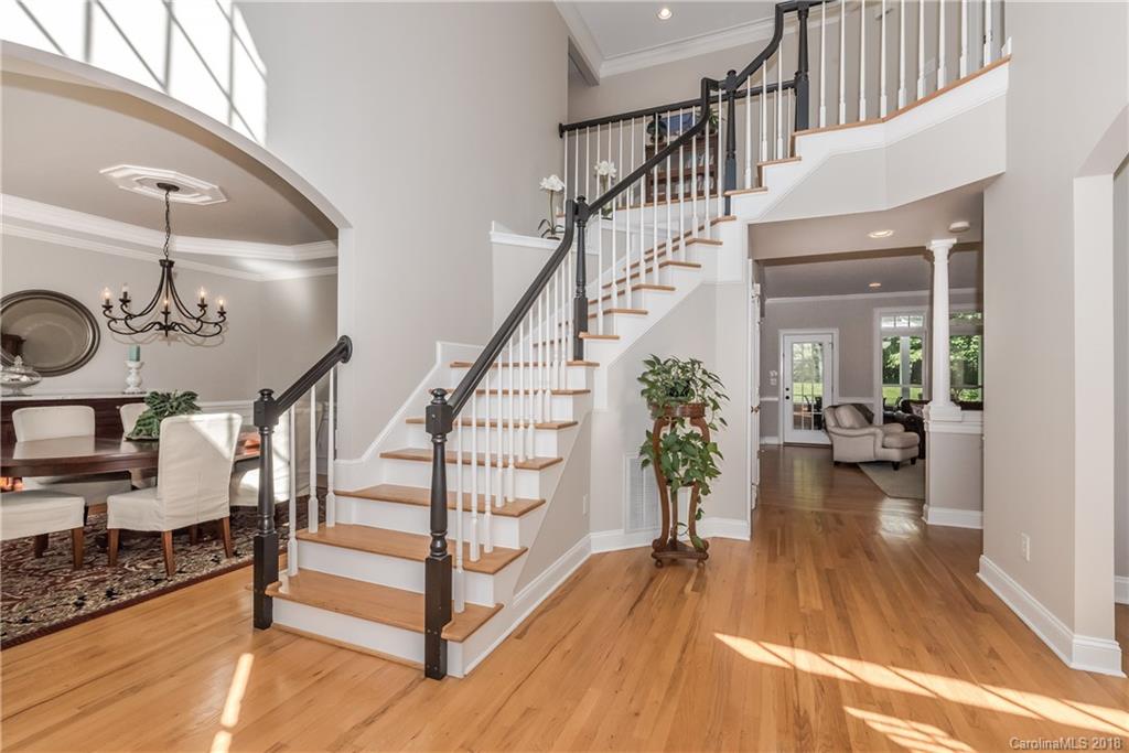 3700 Basking Ridge Court Matthews, NC 28105 - Photo 4 of 34 Gallery Image 4
