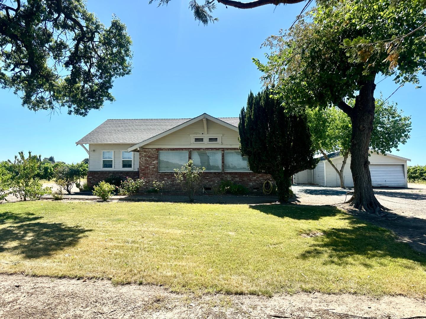 19025 Devries Road Lodi, CA 95242 - Photo 11 of 41