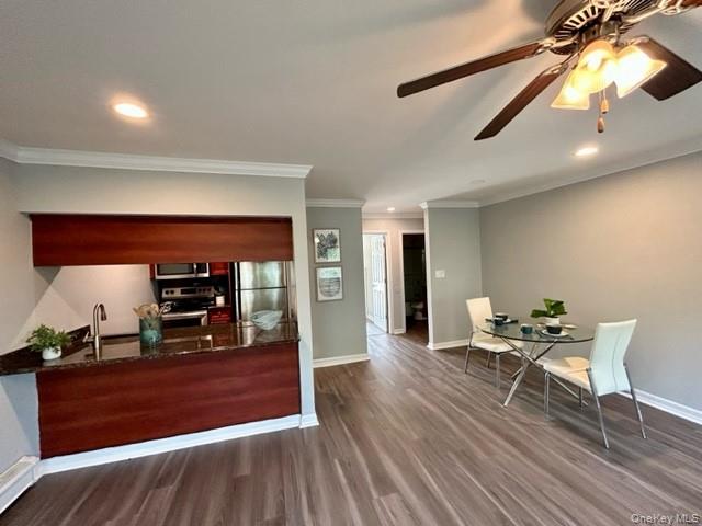184 Hallock Road, Unit 3F2 Lake Grove, NY 11755 - Photo 2 of 7 Gallery Image 2