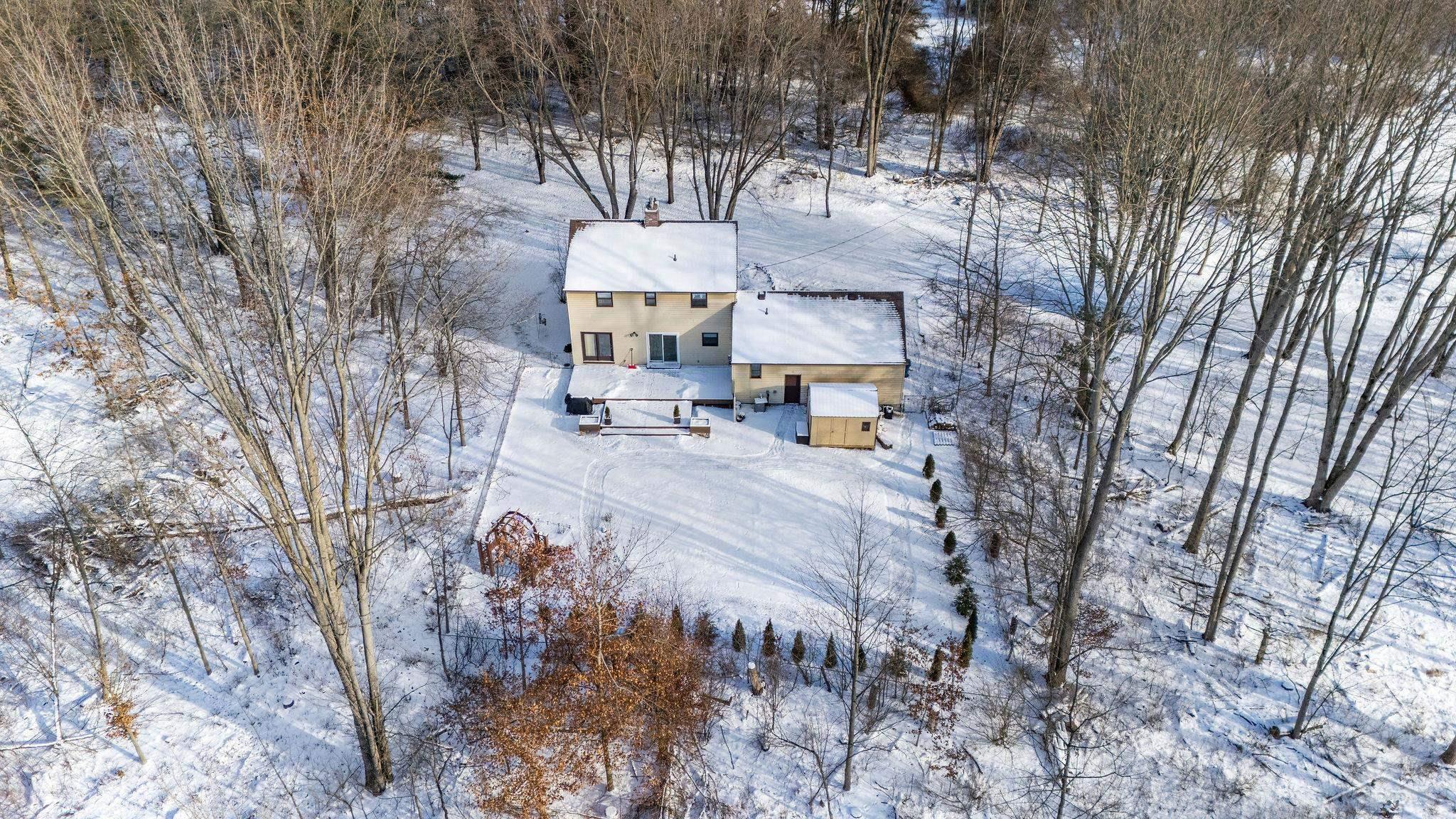 1305 East Pine River Road Midland, MI 48640 - Photo 69 of 73 50195304-bb021438-2fe6-4997-bfaa-2aad2cf10fd2.JPG