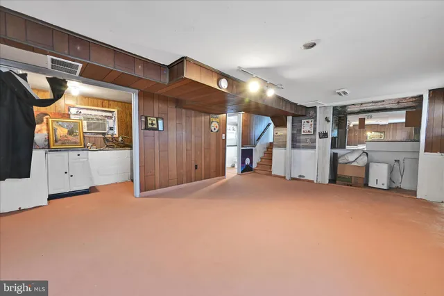 $305,000 | 91 Hull Drive, York, PA 17404