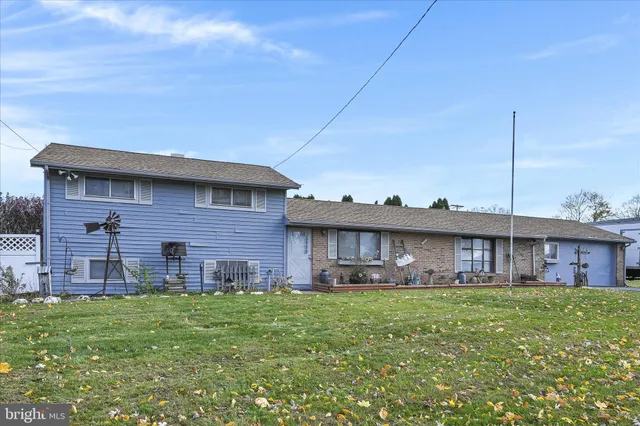 $305,000 | 91 Hull Drive, York, PA 17404