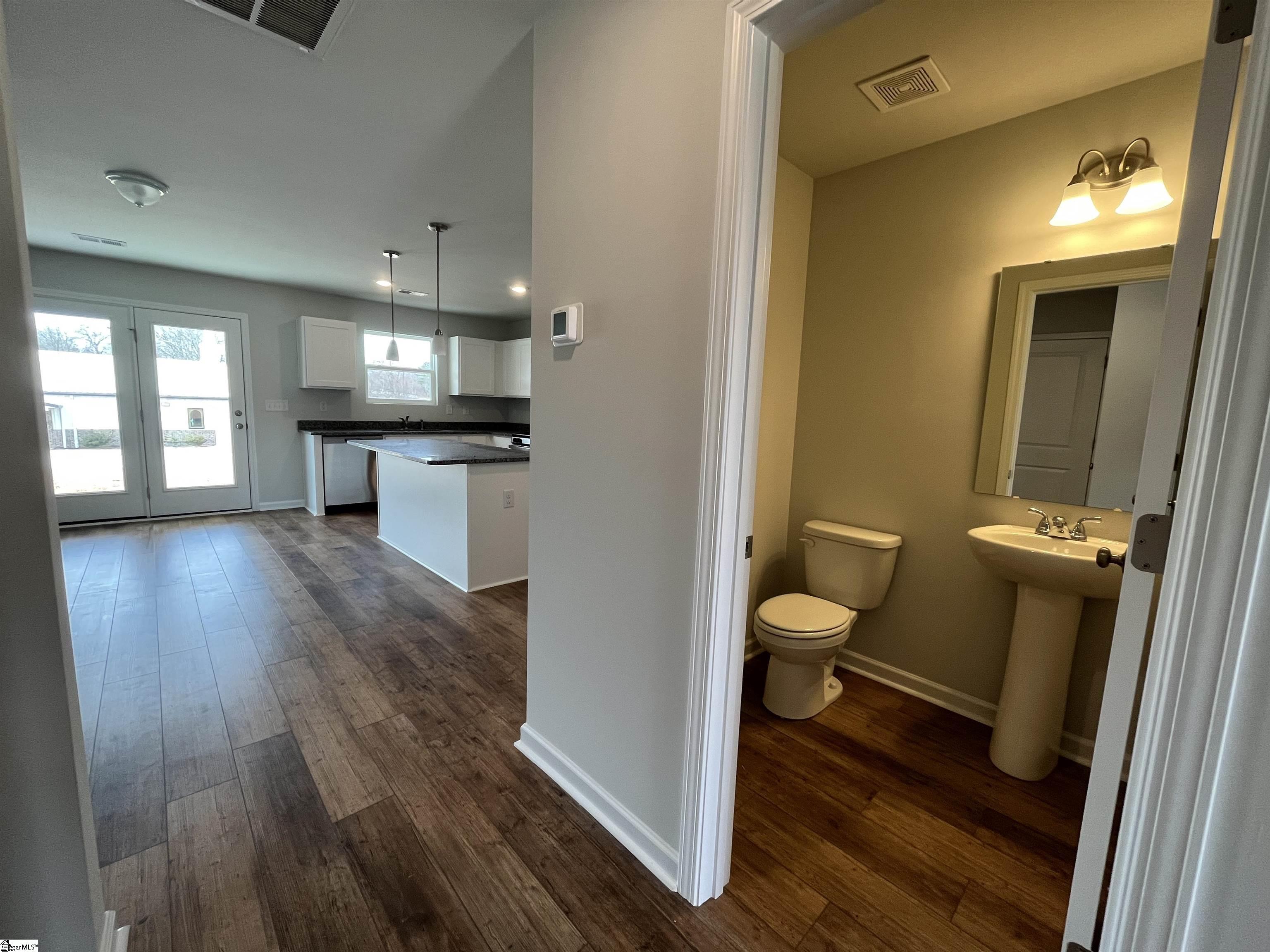 7214 Heirloom Lane Inman, SC 29349 - Photo 4 of 29