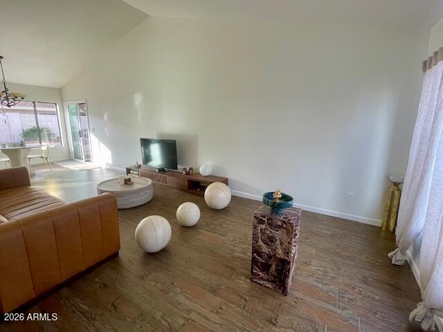 925 East Wagoner Road Phoenix, AZ 85022 - Photo 8 of 21 IMG_7592