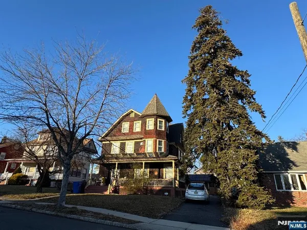 $2,200 | 163 West Demarest Avenue, Englewood, NJ 07631