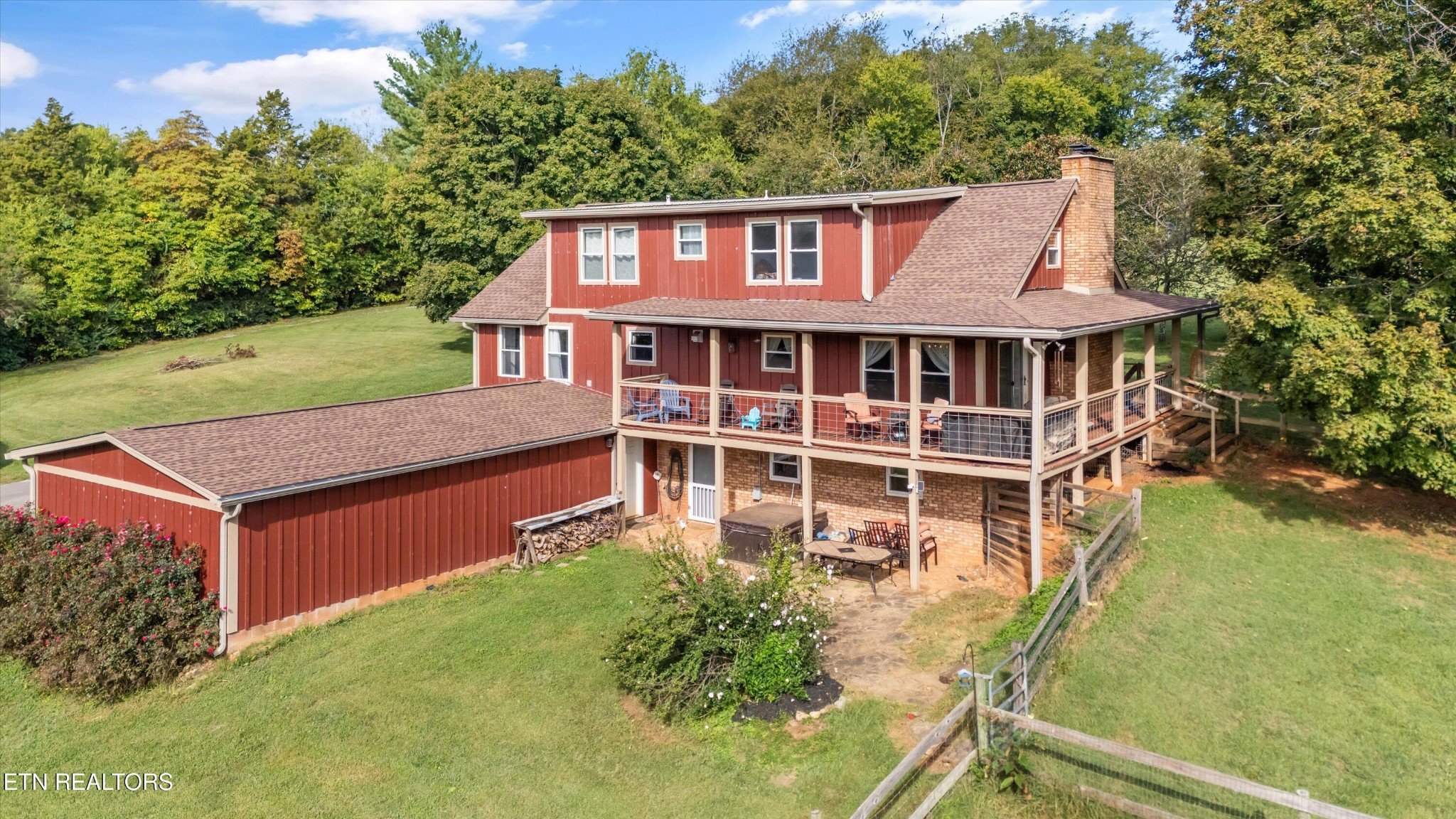 6239 North Trigonia Road Greenback, TN 37742 - Photo 4 of 56
