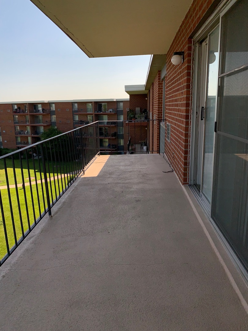 16 East Old Willow Road, Unit 534S Prospect Heights, IL 60070 - Photo 17 of 24