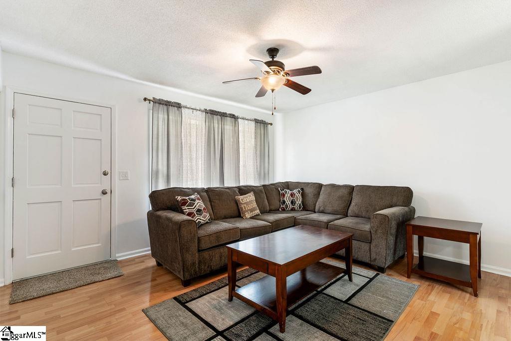 202 Old Farm Road Moore, SC 29369 - Photo 11 of 30 Gallery Image 11