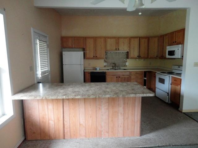 9 Paxton Road Sandy Lake, PA 16145 - Photo 3 of 9 Kitchen. Kitchen/Dining room combo