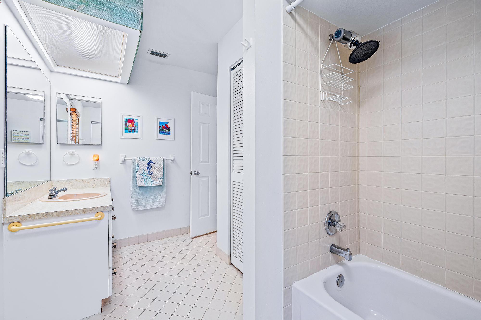 89 Hickory Hill Road Tequesta, FL 33469 - Photo 15 of 23 89 Hickory Hill Road-3