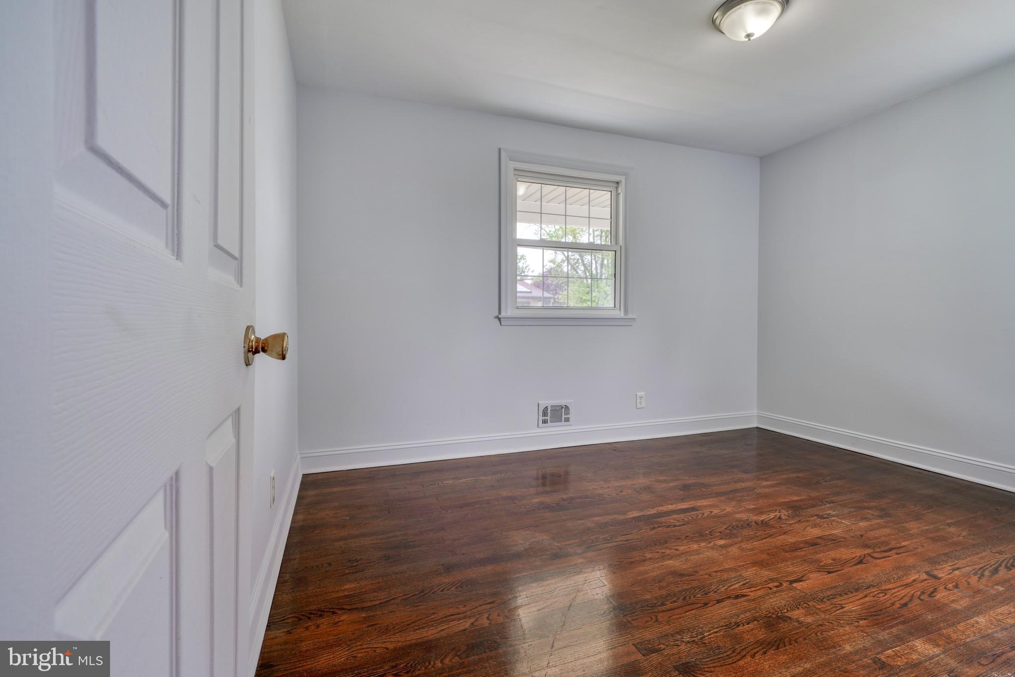 2351 Hamiltowne Circle Rosedale, MD 21237 - Photo 16 of 53