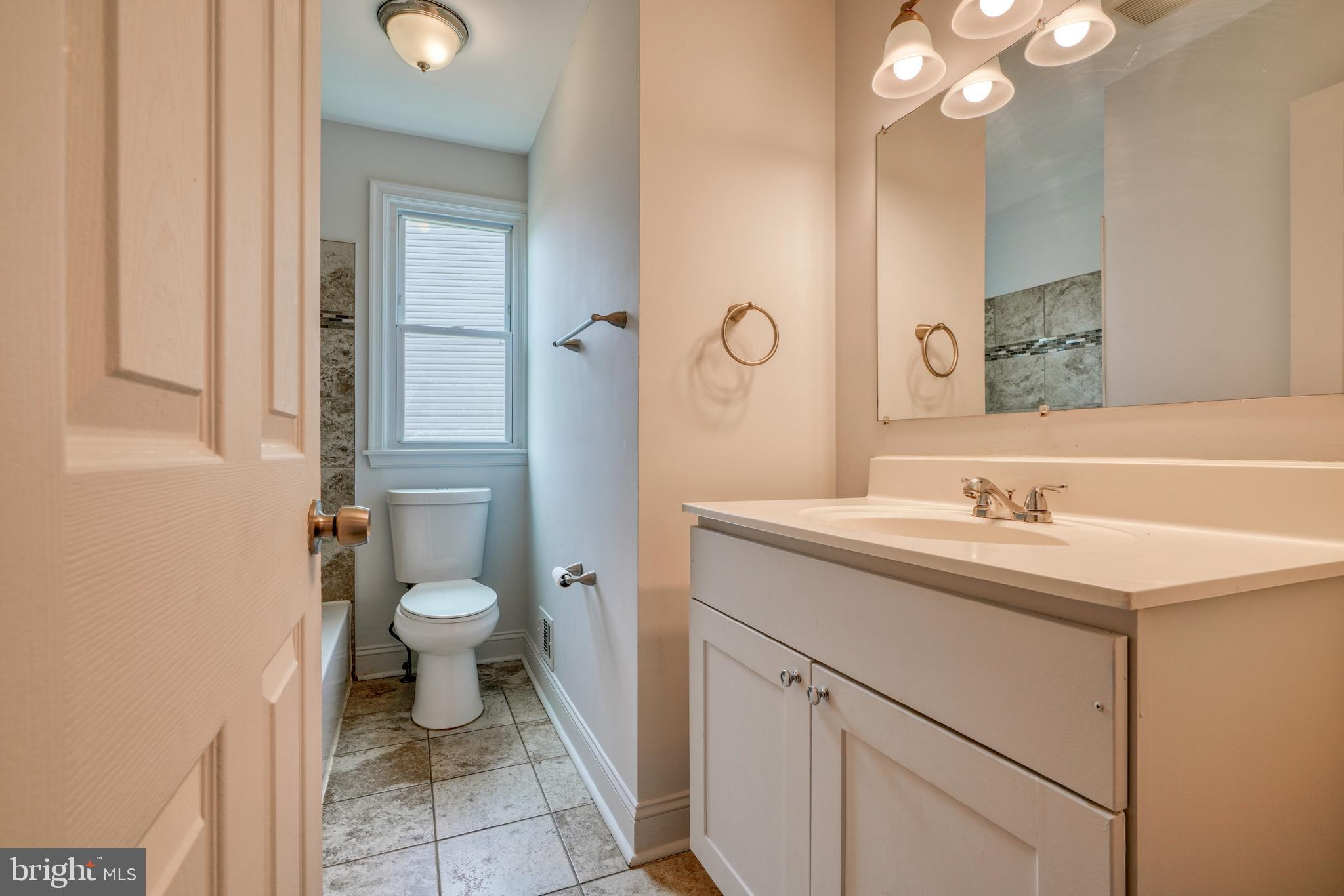 2351 Hamiltowne Circle Rosedale, MD 21237 - Photo 20 of 53