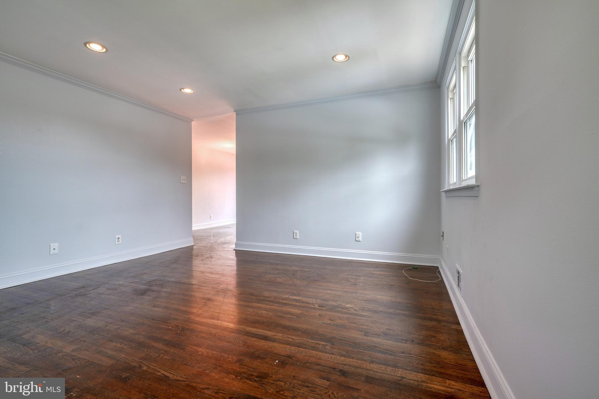 2351 Hamiltowne Circle Rosedale, MD 21237 - Photo 3 of 53