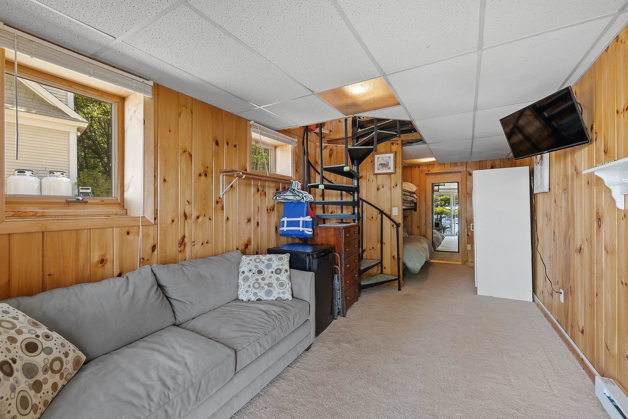 52 Terrace Hill Road, Unit 4 Gilford, NH 03249 - Photo 29 of 40 Gallery Image 29