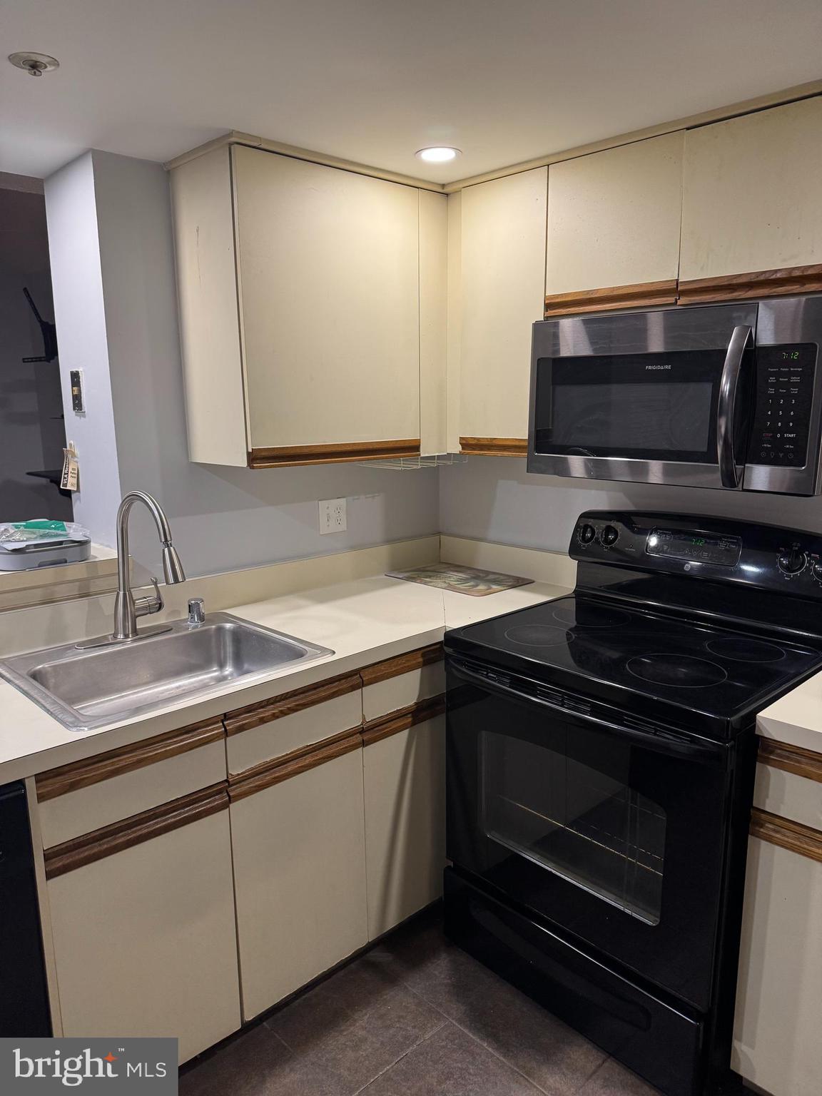 10409 Beacon Ridge Drive, Unit 8201 Bowie, MD 20721 - Photo 2 of 9