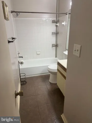 $212,500 | 10409 Beacon Ridge Drive, Unit 8201, Bowie, MD 20721