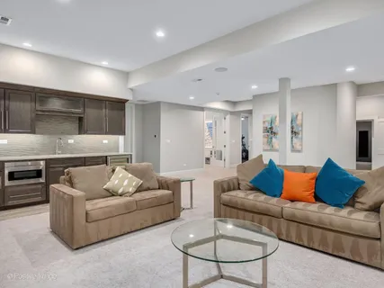 $2,099,000 | 225 East Wilson Street, Elmhurst, IL 60126