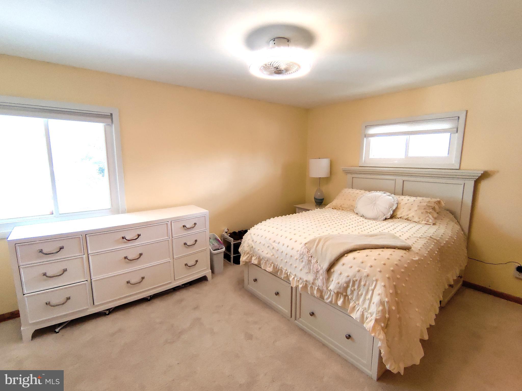 11106 Del Rio Drive Fairfax, VA 22030 - Photo 16 of 30