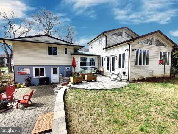 $4,350 | 11106 Del Rio Drive, Fairfax, VA 22030