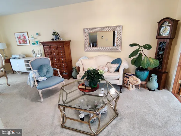 $4,350 | 11106 Del Rio Drive, Fairfax, VA 22030