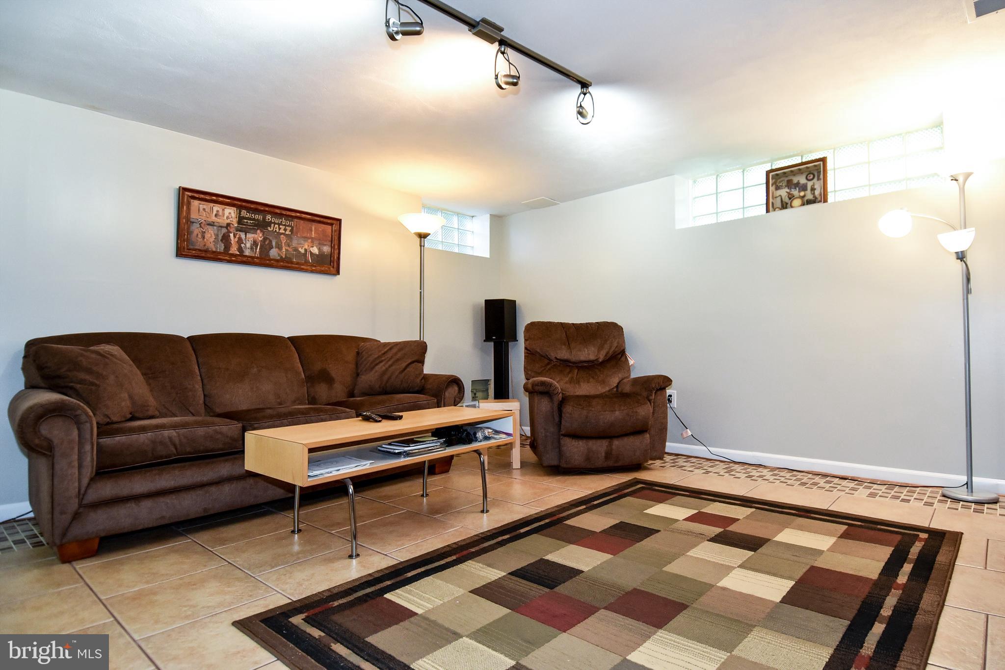 1225 Stamford Road Baltimore, MD 21207 - Photo 28 of 38 Gallery Image 28