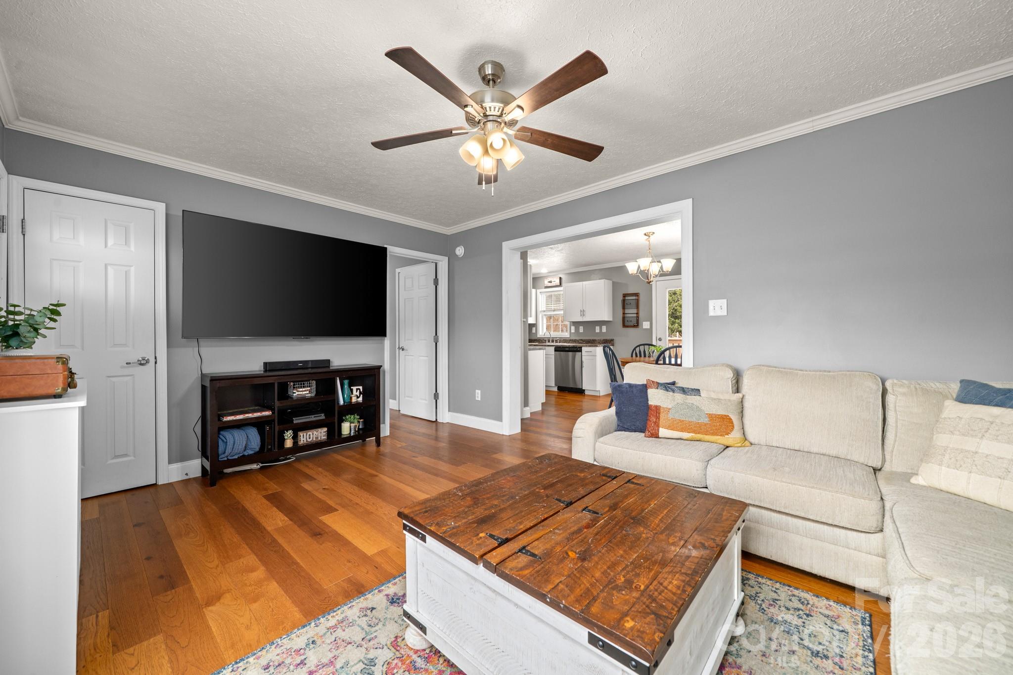 121 James Street Clyde, NC 28721 - Photo 14 of 34