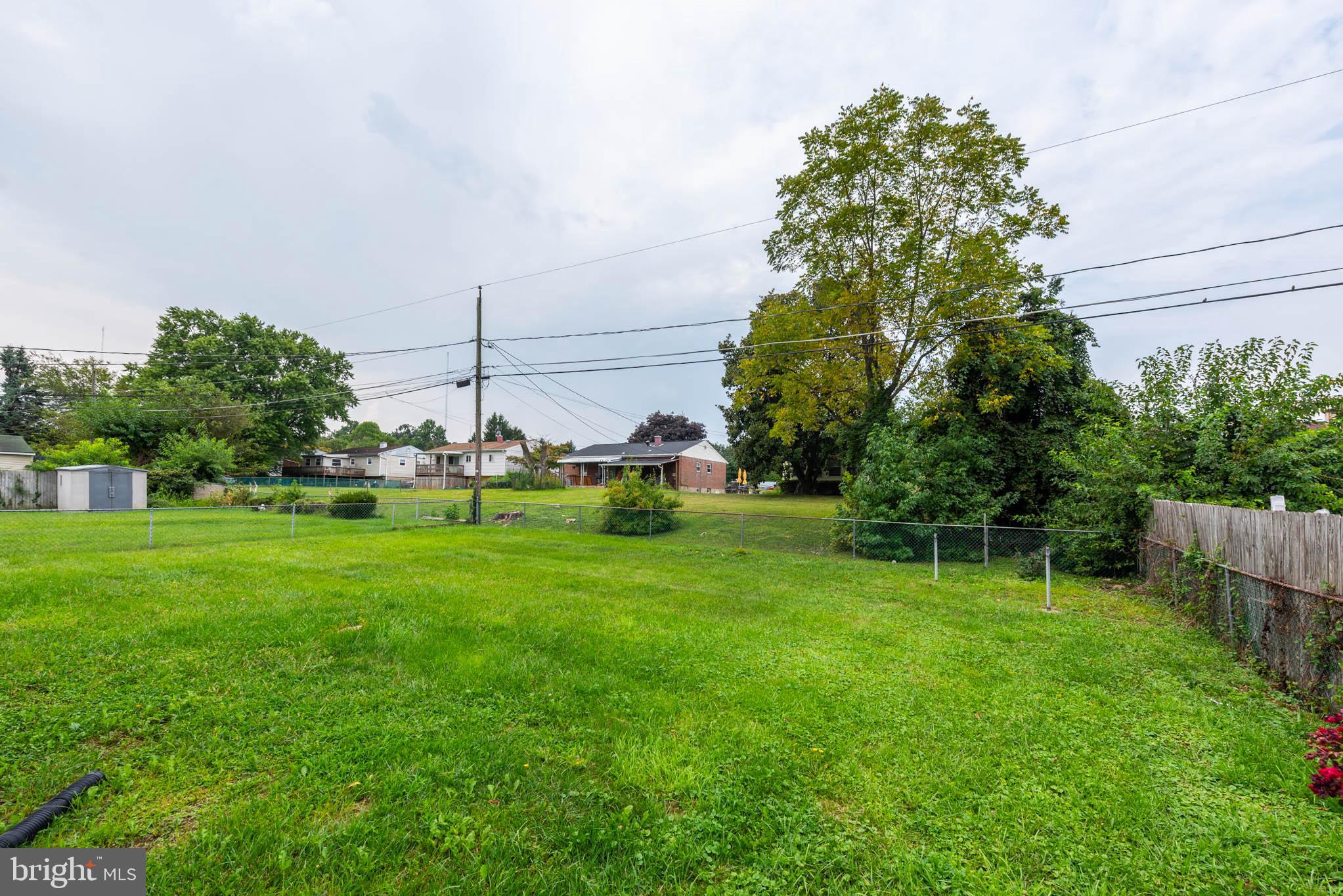 1406 Glenwilde Road Baltimore, MD 21228 - Photo 32 of 38 Gallery Image 32