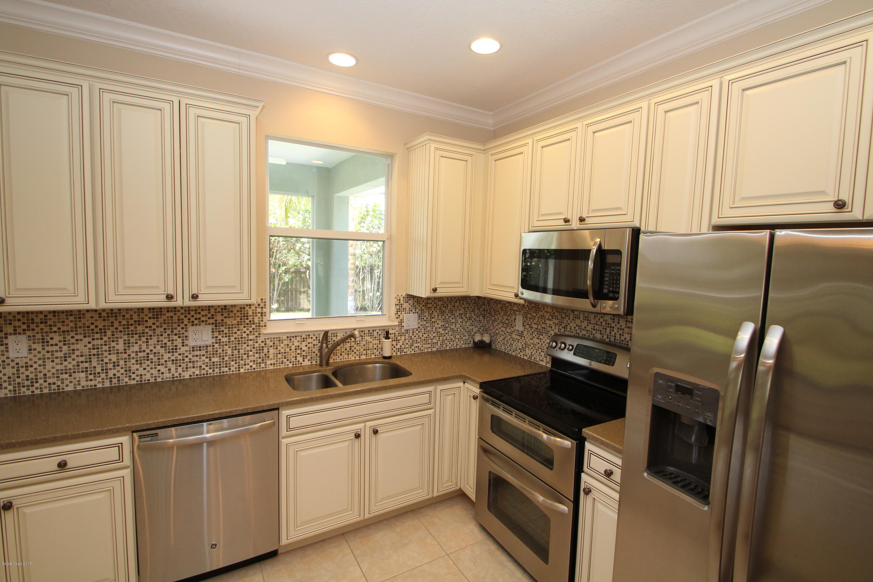 431 Ulm Road Northwest Palm Bay, FL 32907 - Photo 7 of 32 IMG_7019