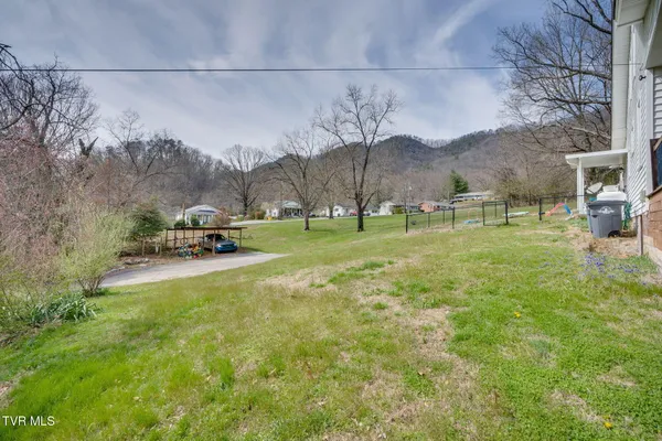 $274,995 | 156 Blanton Drive, Weber City, VA 24290