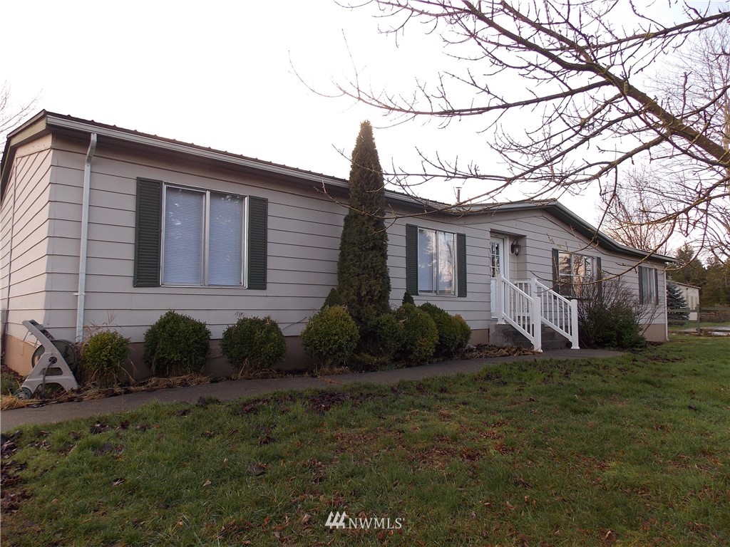 13102 Vail Road Southeast Yelm, WA 98597 - Photo 2 of 25 Gallery Image 2