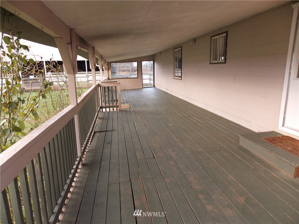 13102 Vail Road Southeast Yelm, WA 98597 - Photo 11 of 25 Gallery Image 11