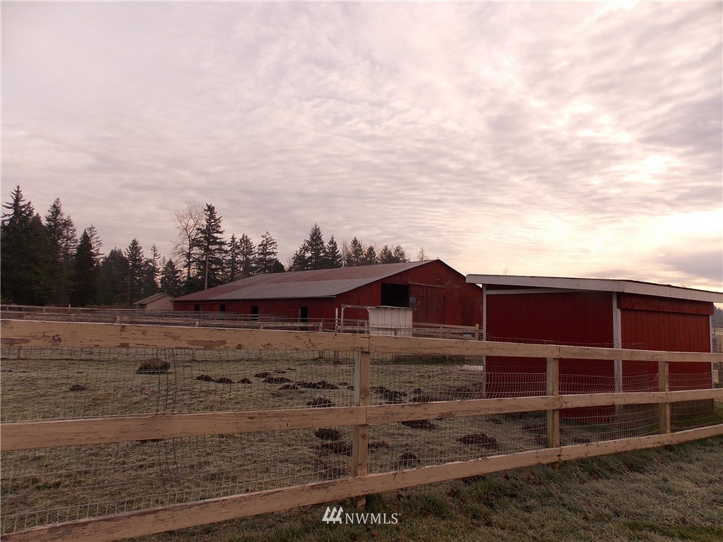 13102 Vail Road Southeast Yelm, WA 98597 - Photo 17 of 25 Gallery Image 17