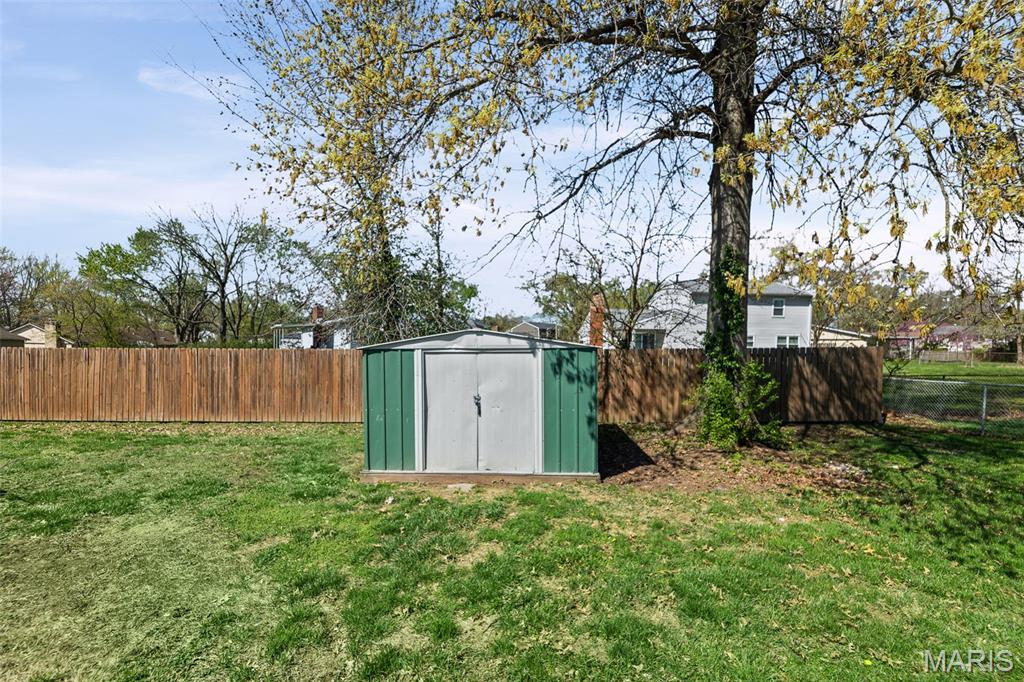 365 Bunker Hill Road Belleville, IL 62221 - Photo 6 of 55