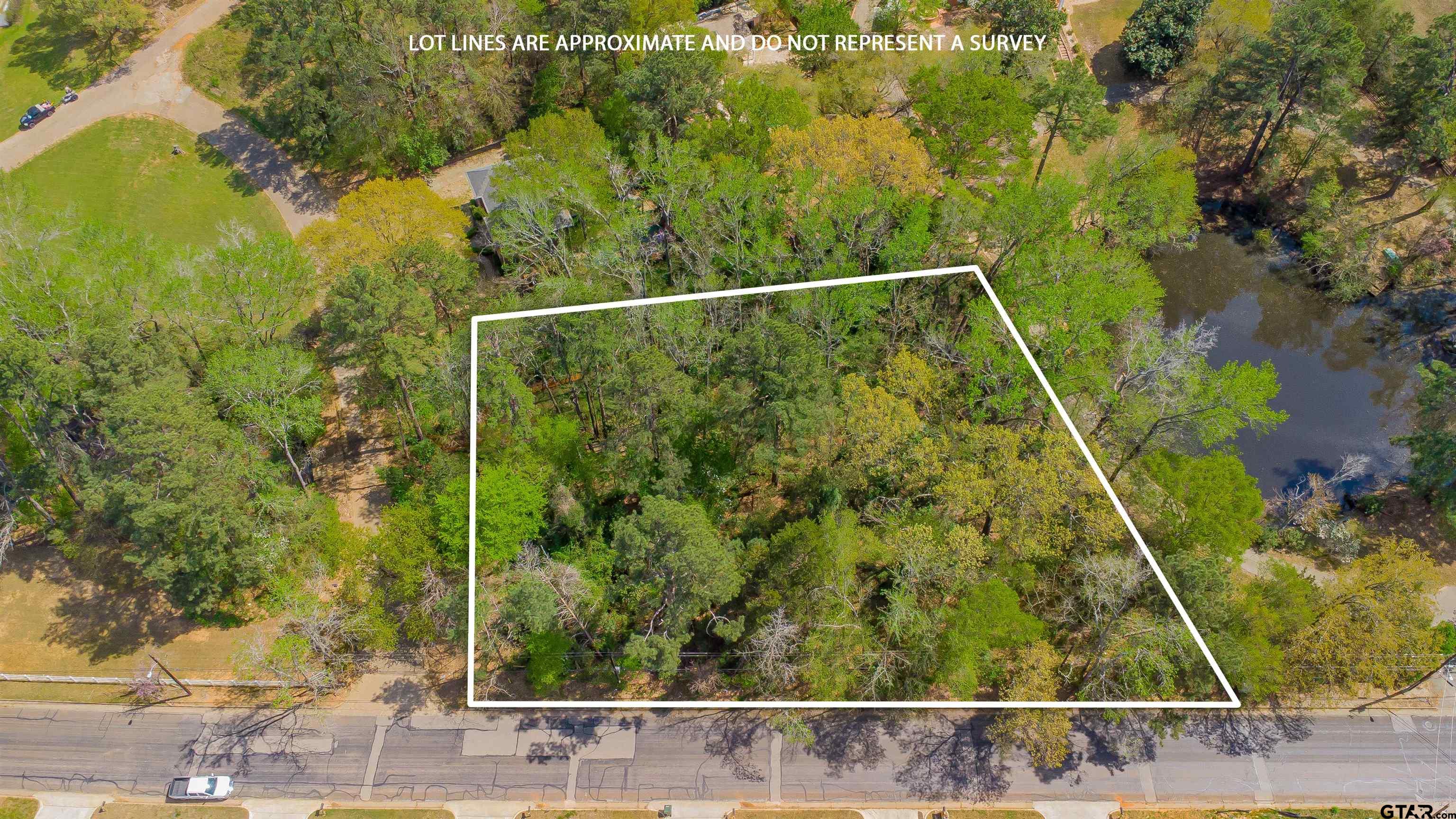 2864 South Robertson Avenue Tyler, TX 75701 - Photo 12 of 39 a view of small yard