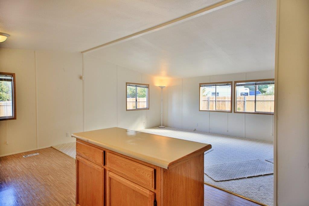 443 Gibson Street Merlin, OR 97532 - Photo 8 of 30 Additional Photo