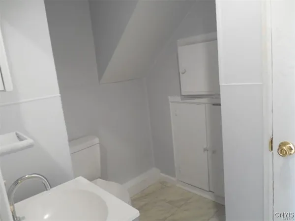 $850 | 227 West Main Street, Watertown, NY 13601