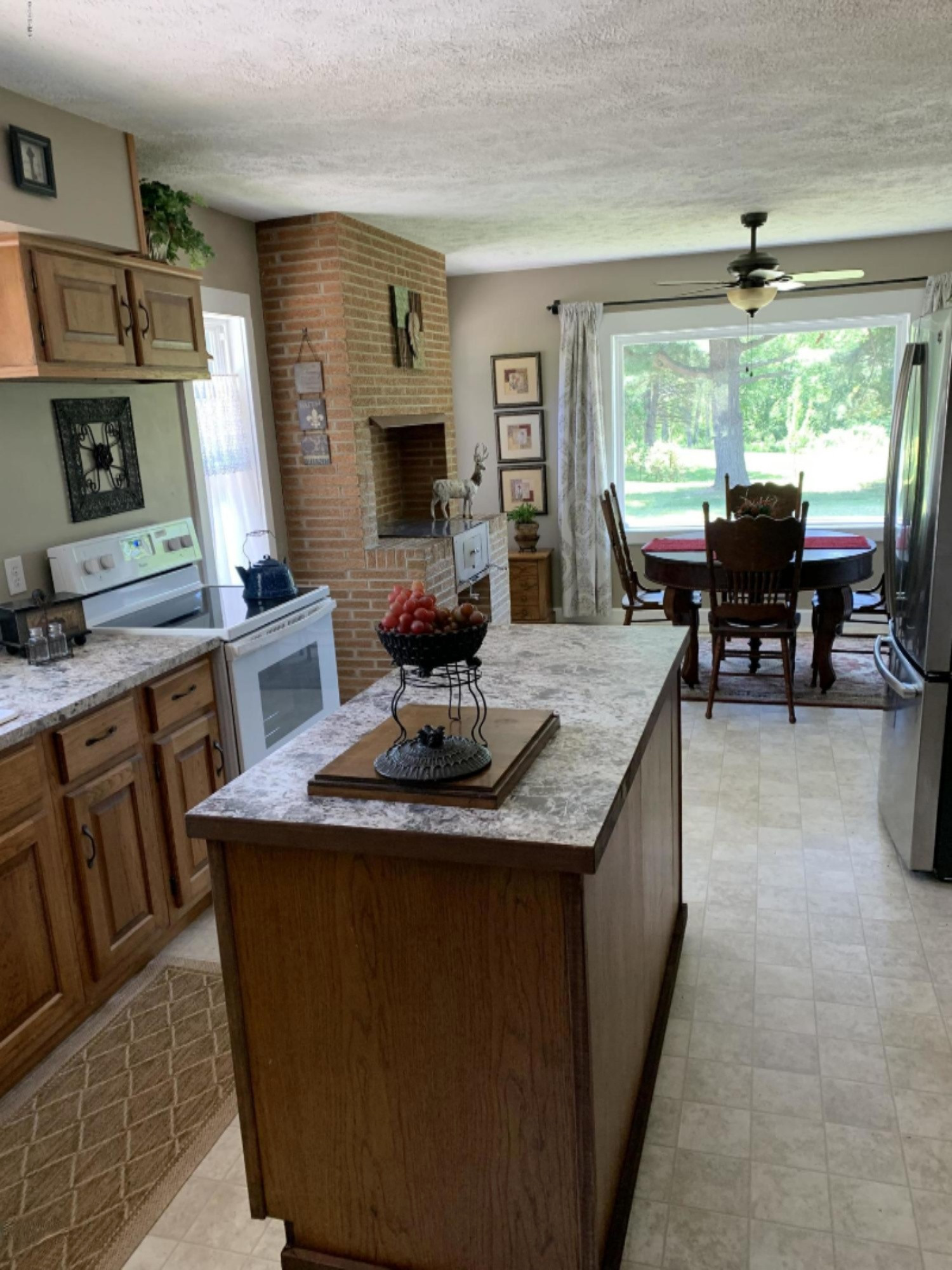 1909 South Sheridan Road Stanton, MI 48888 - Photo 8 of 20 Kitchen
