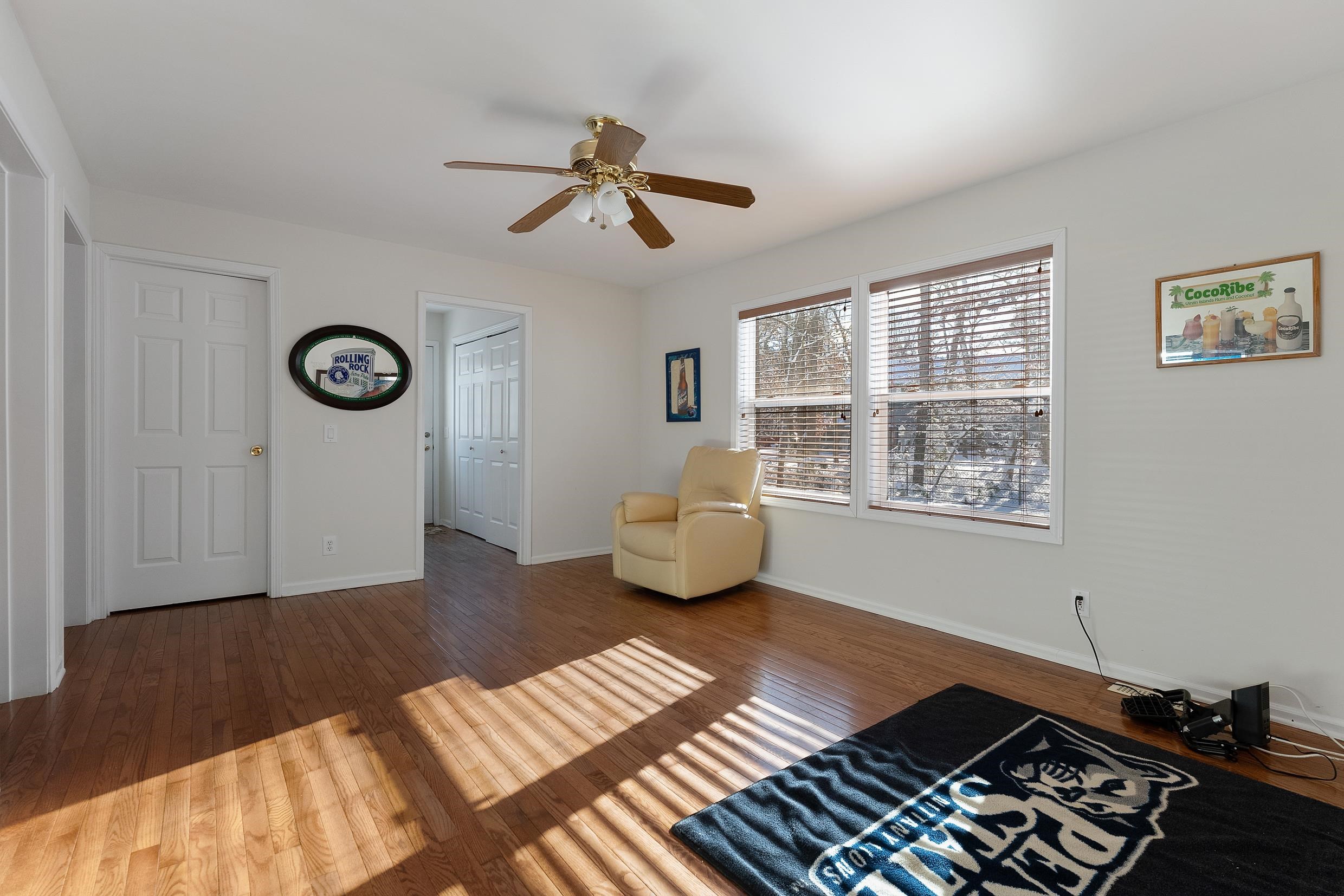 204 Tuckahoe Road Marmora, NJ 08223 - Photo 9 of 19 a living room with furniture and a window