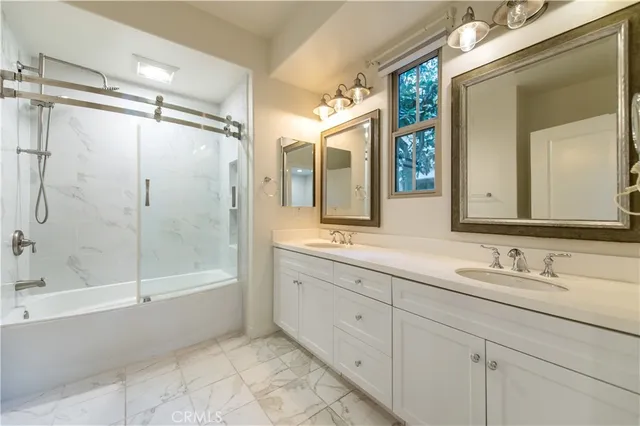 $3,700 | 88 Mayfair, Irvine, CA 92620