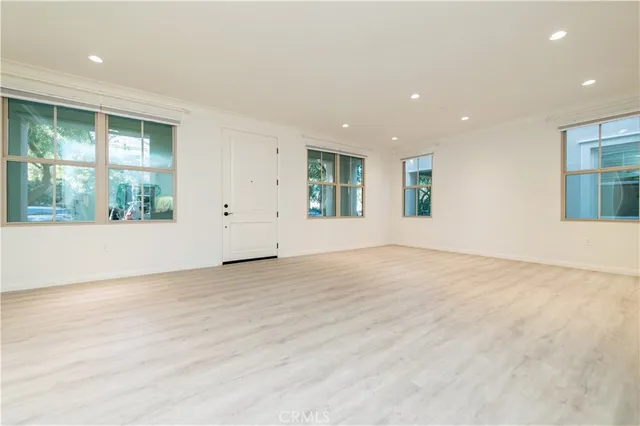 $3,700 | 88 Mayfair, Irvine, CA 92620