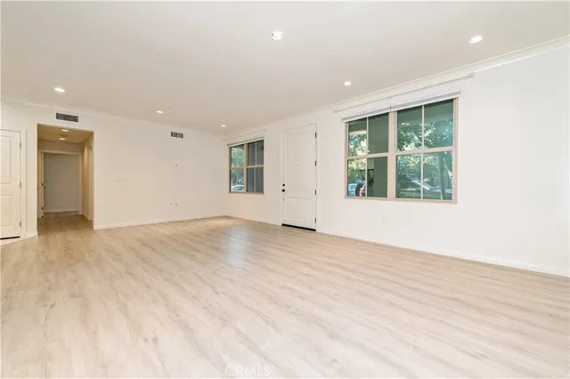 $3,700 | 88 Mayfair, Irvine, CA 92620